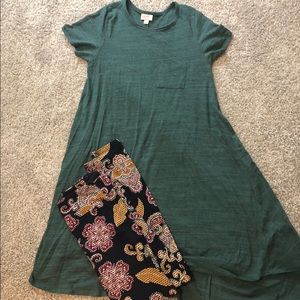 XS Carly and OS LULAROE leggings